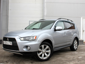 Mitsubishi Outlander, 2010