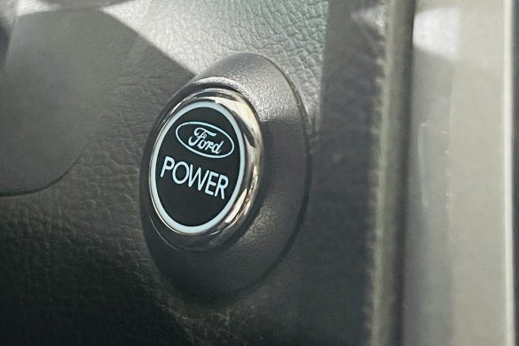 2105