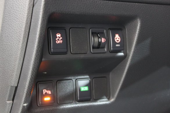 4667