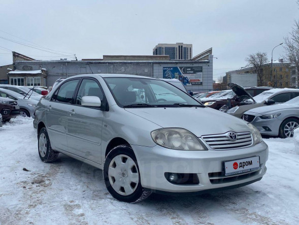 Toyota Corolla, 2004